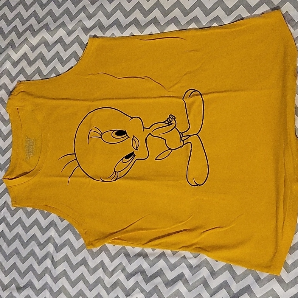 ❌SOLD❌👧NWOT Tweety Bird Gold Tank - Girls